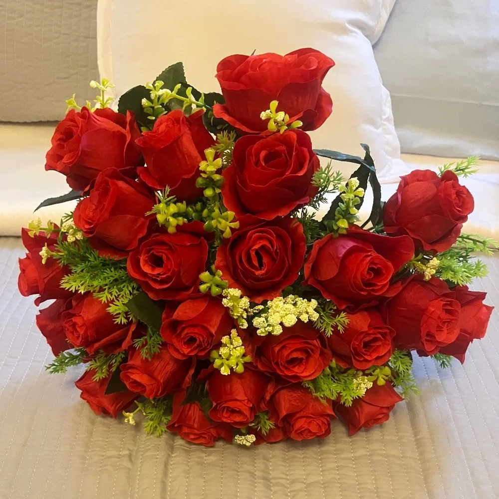 1pc Elegant 24 Head Artificial Rose Bouquet w/Greenery - NWOT